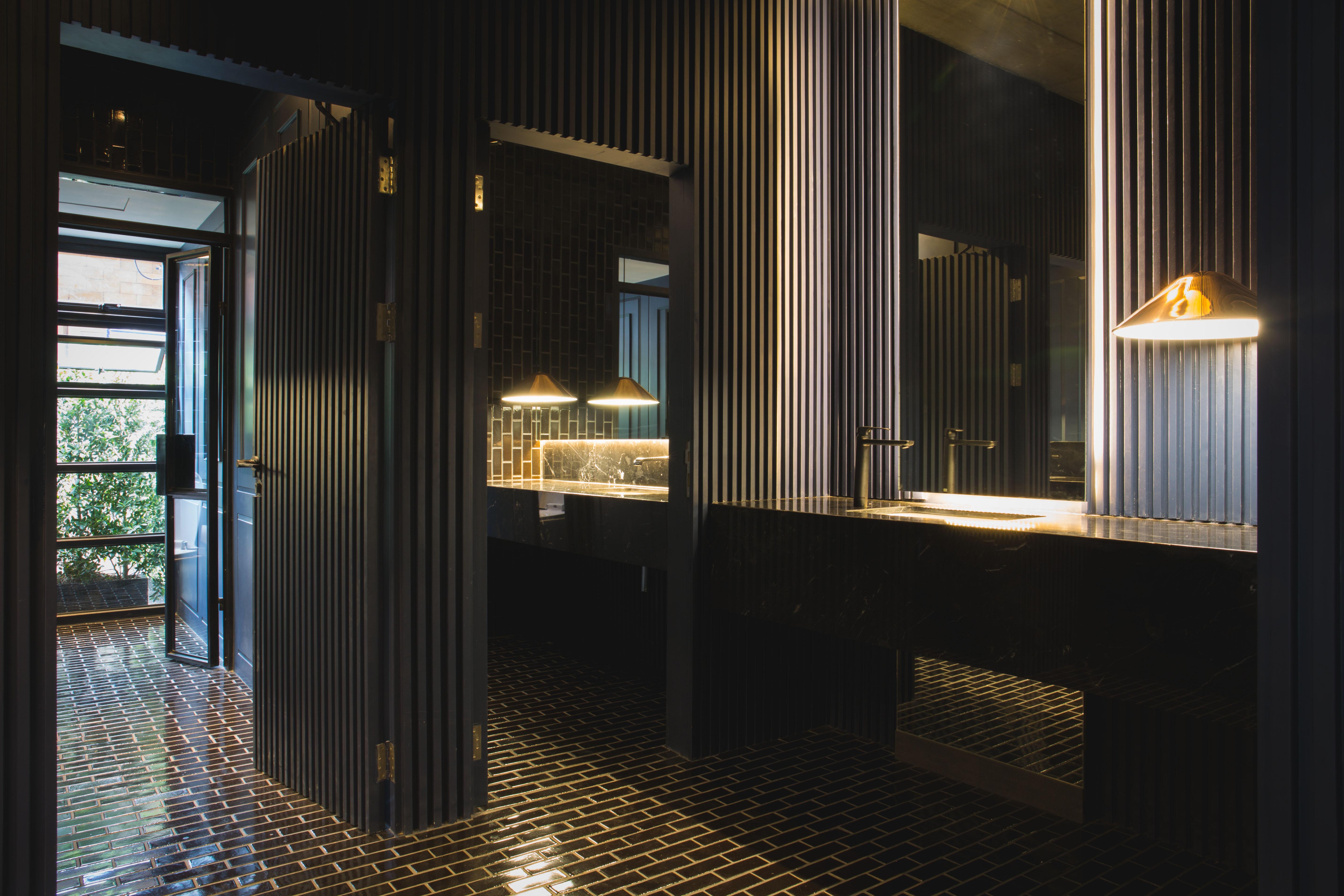 Theorie Hotel Sukhumvit By Slh - Sha Extra Plus Samut Prakan Exterior foto